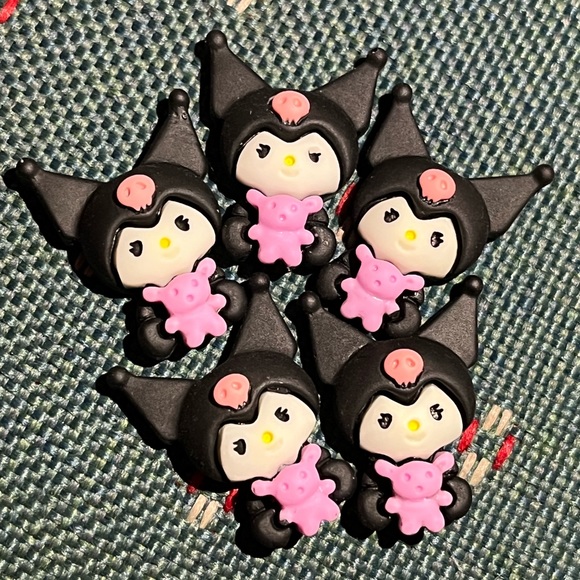 Kuromi x Baku Plushy ๐ - Picture 3 of 4